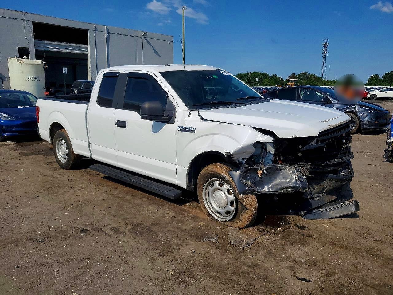 2018 Ford F150 Super Cab - Image 4