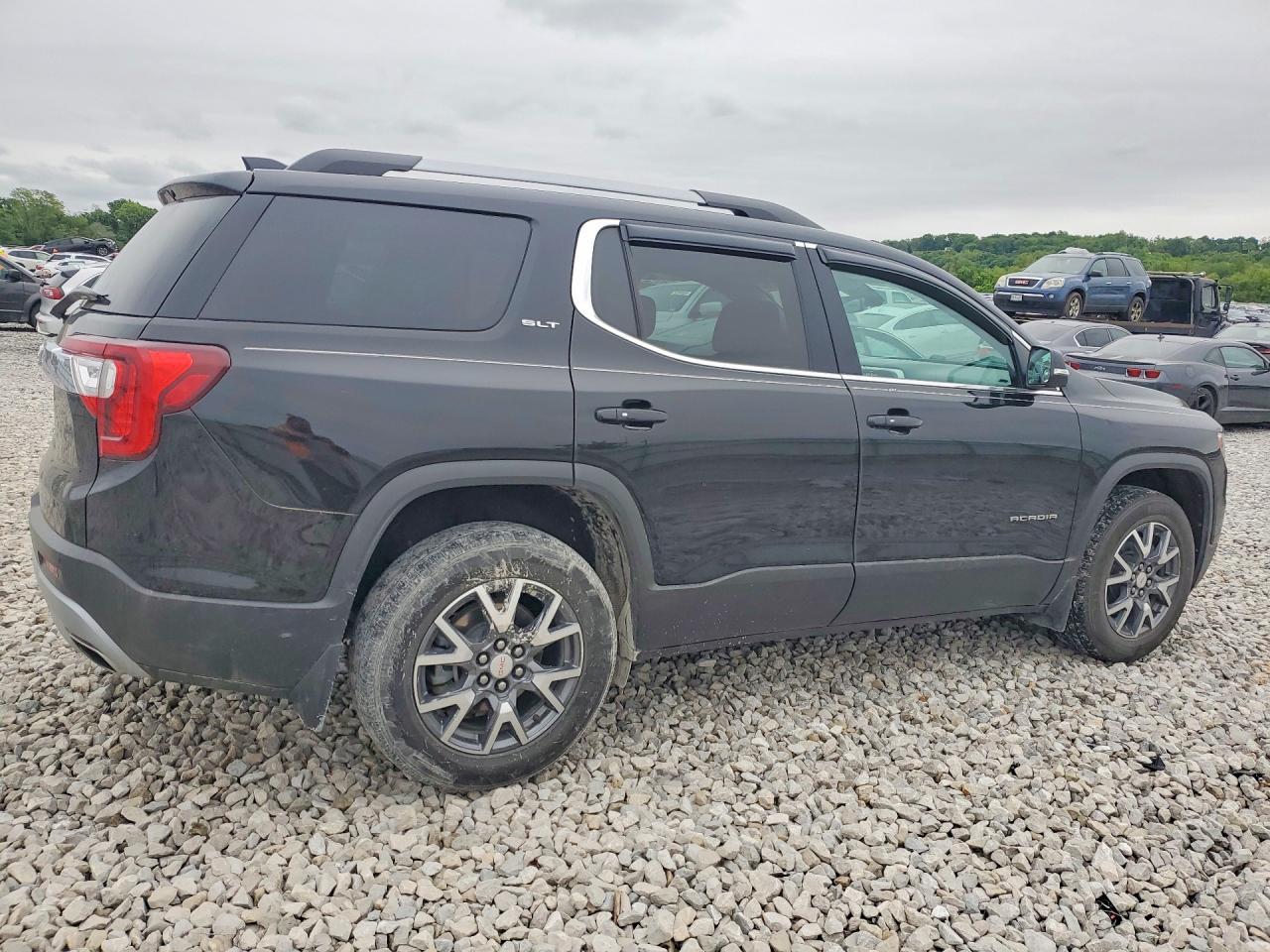 2023 GMC Acadia Slt - Image 3