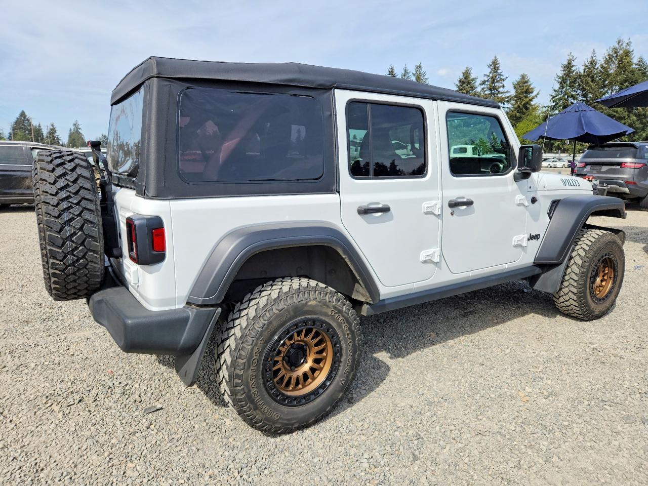 2022 Jeep Wrangler Unlimited Sport - Фото 3