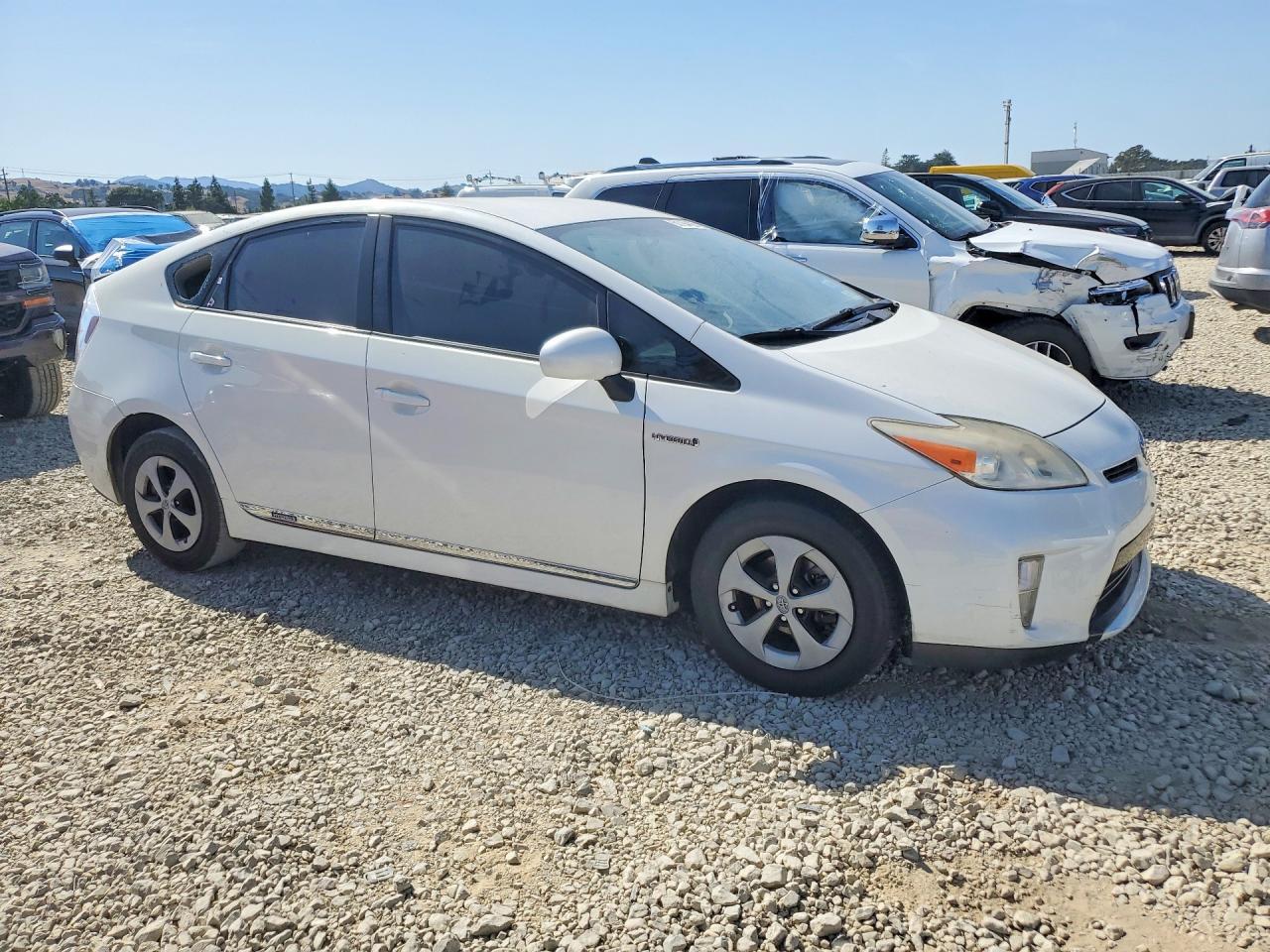 2013 Toyota Prius Two - Фото 4