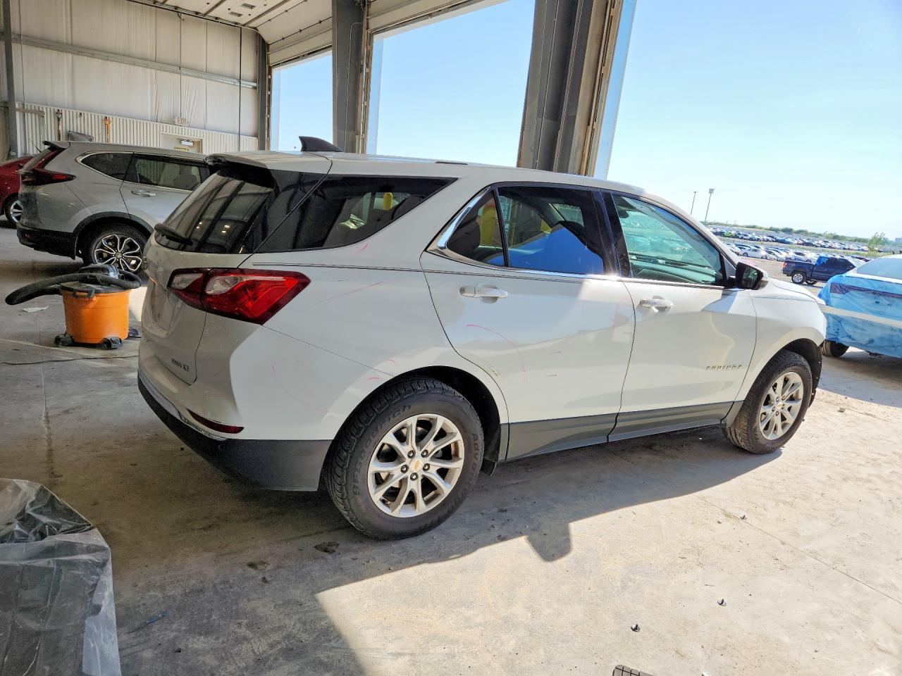 2018 Chevrolet Equinox Lt - Фото 3