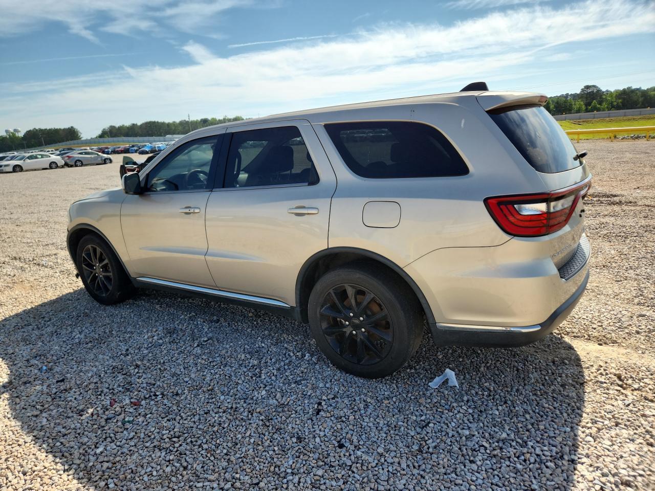 2014 Dodge Durango Sxt - Image 2
