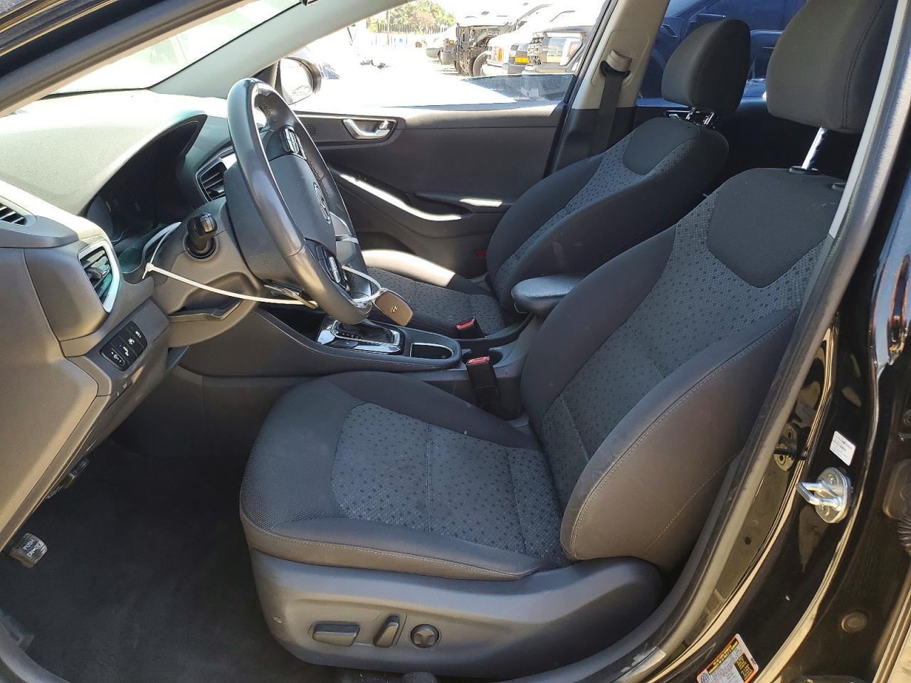 2019 Hyundai Ioniq Sel - Фото 7