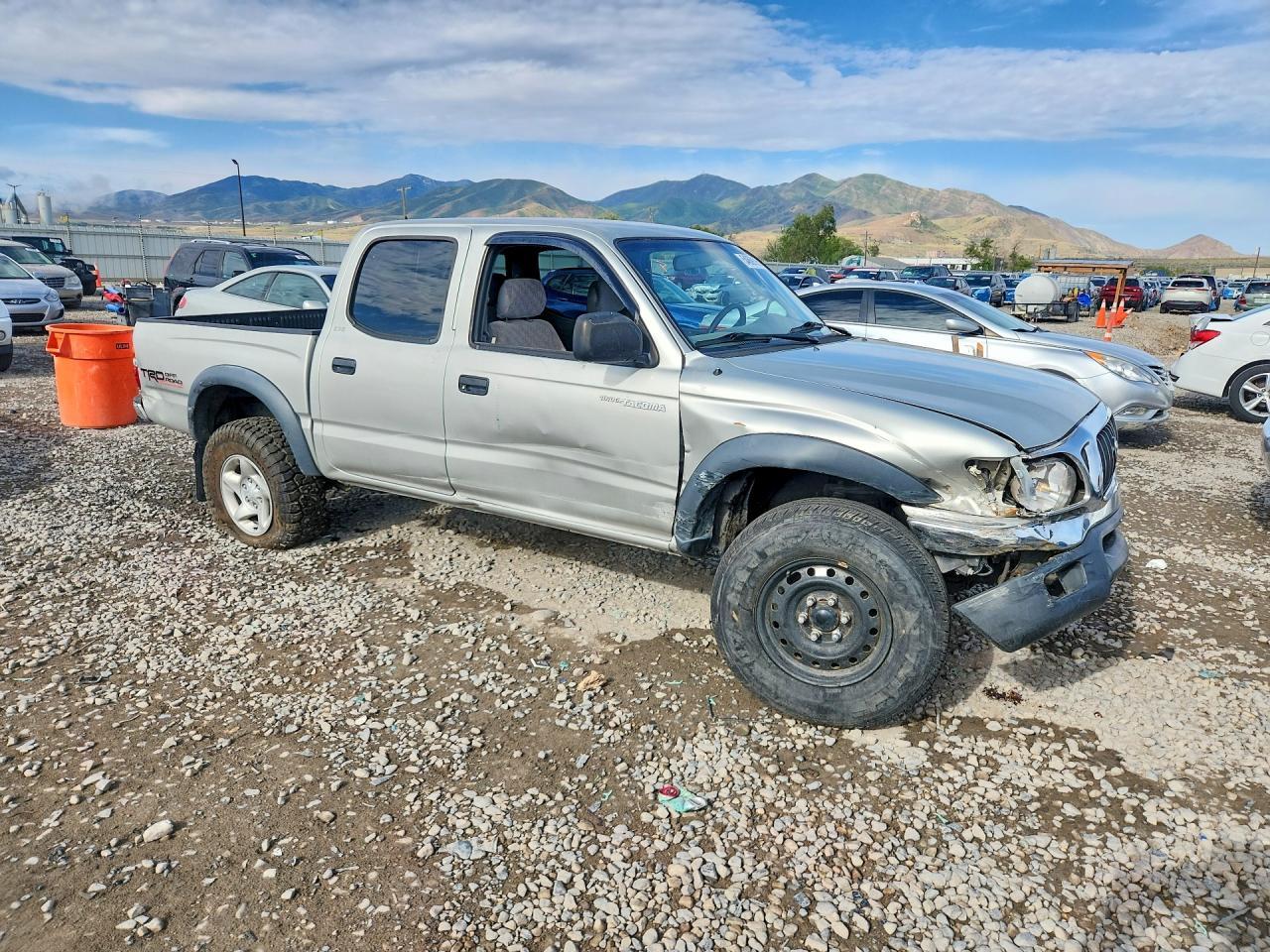 2003 Toyota Tacoma Deluxe - Фото 4
