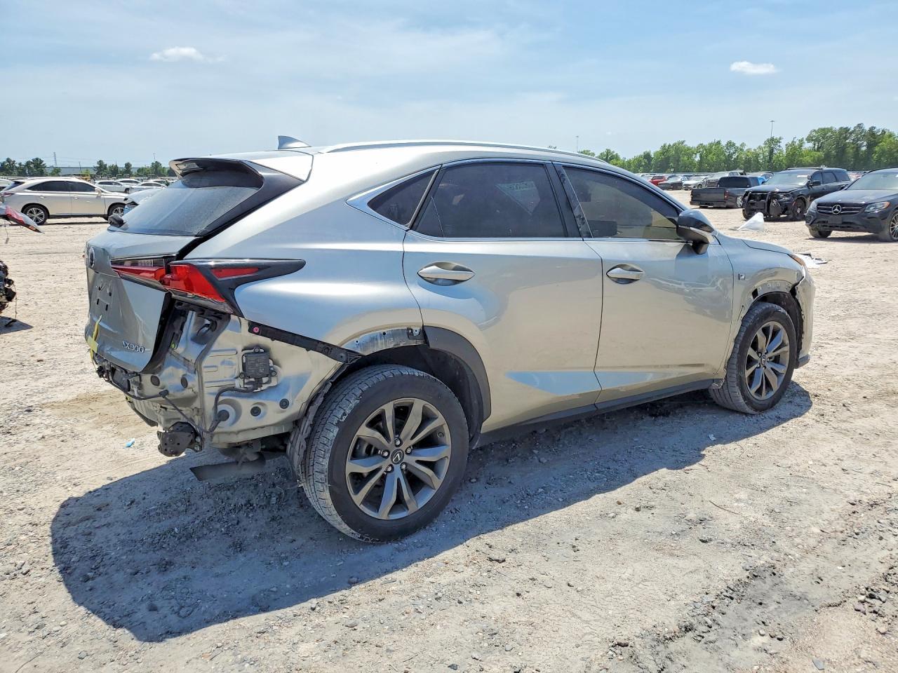 2021 Lexus Nx 300 F Sport - Фото 3