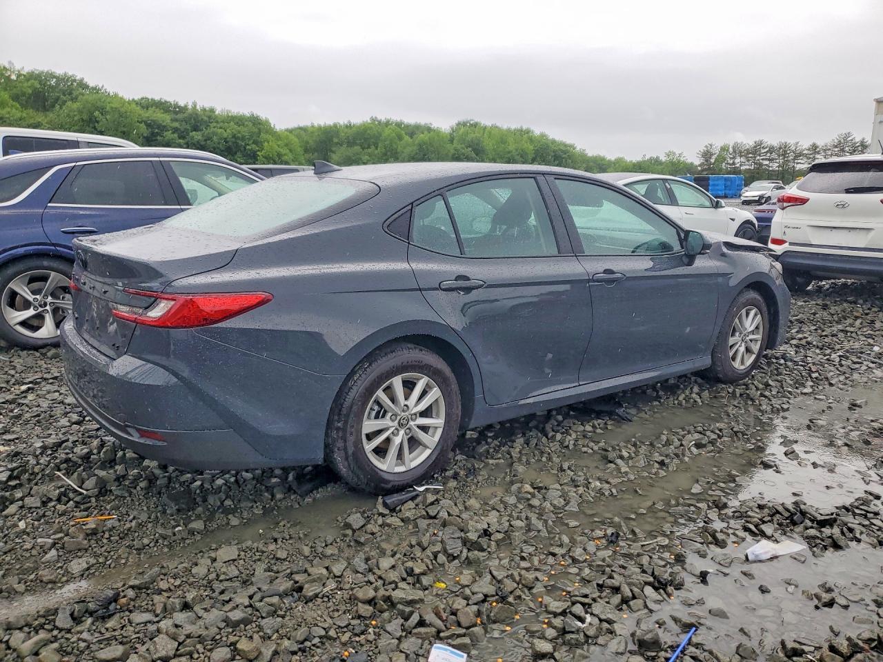 2026 Toyota Camry Le - Фото 3