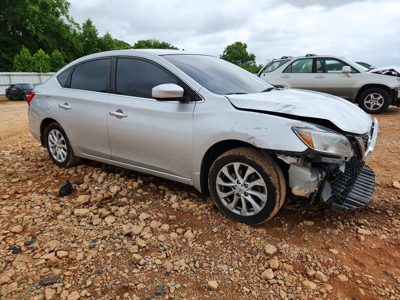 2018 Nissan Sentra Sv - Фото 4