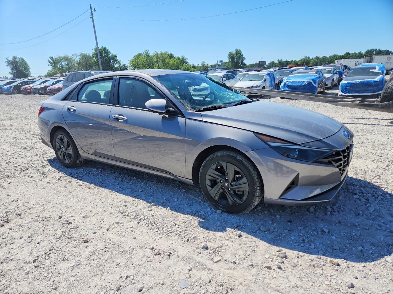 2023 Hyundai Elantra Blue - Image 4
