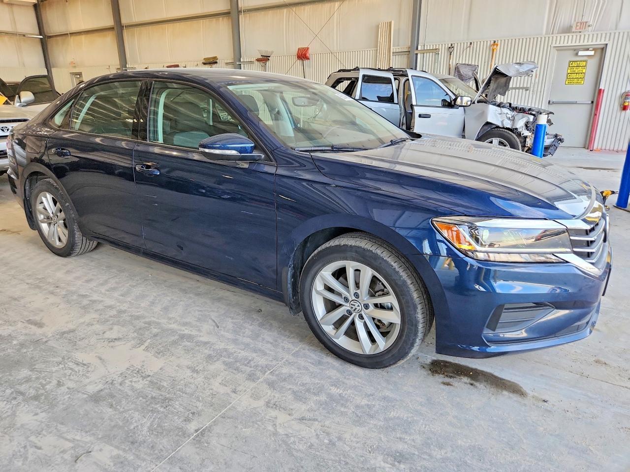 2021 Volkswagen Passat S - Фото 4