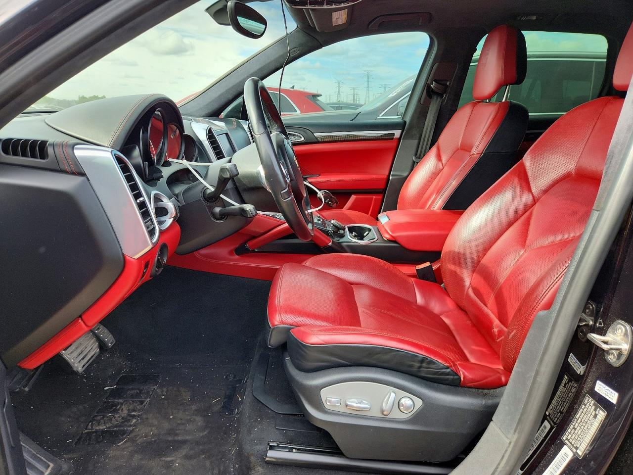 2014 Porsche Cayenne Turbo - Фото 7