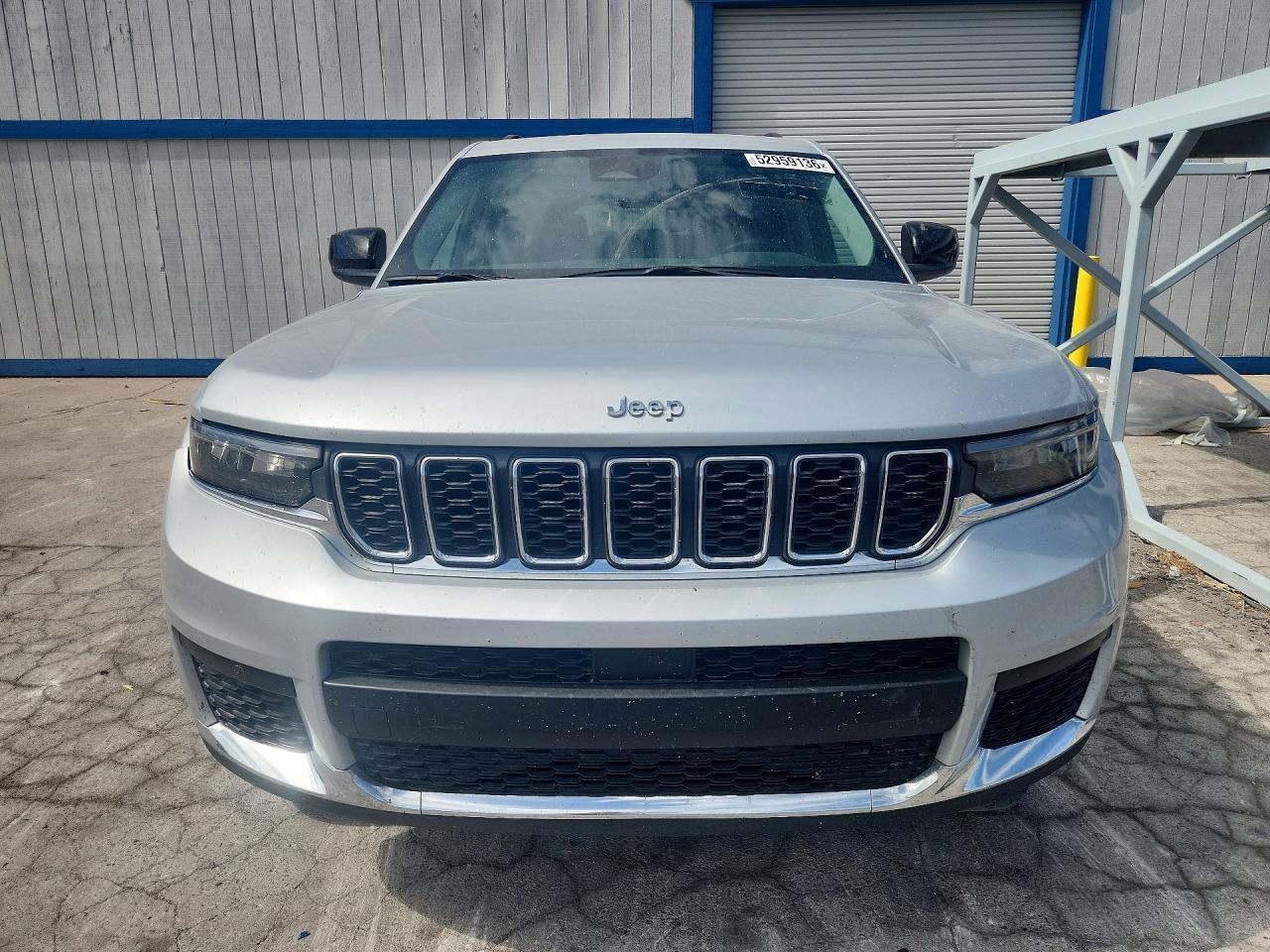 2023 Jeep Grand Cherokee - Image 5