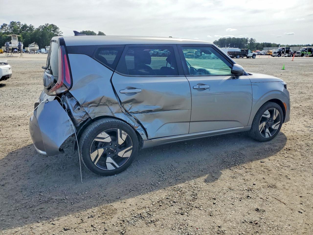 2023 Kia Soul Gt Line - Image 3