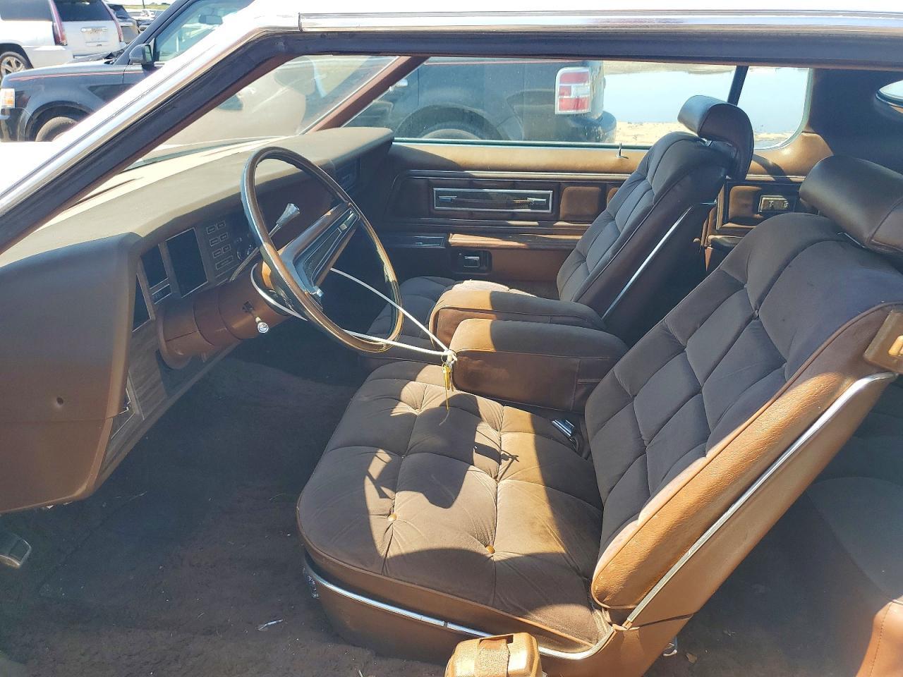 1974 Lincoln Continental - Image 7