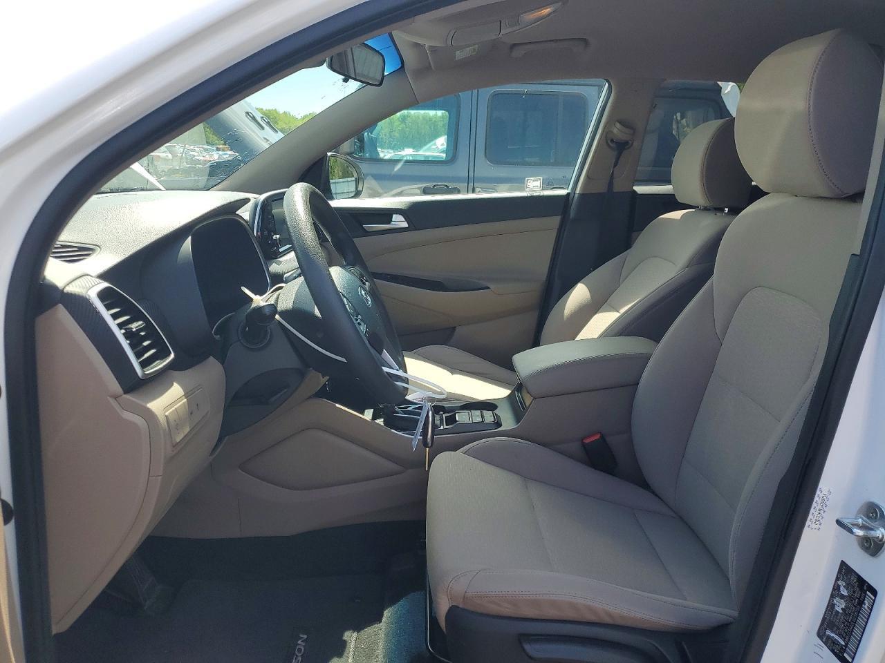 2020 Hyundai Tucson Se - Image 7