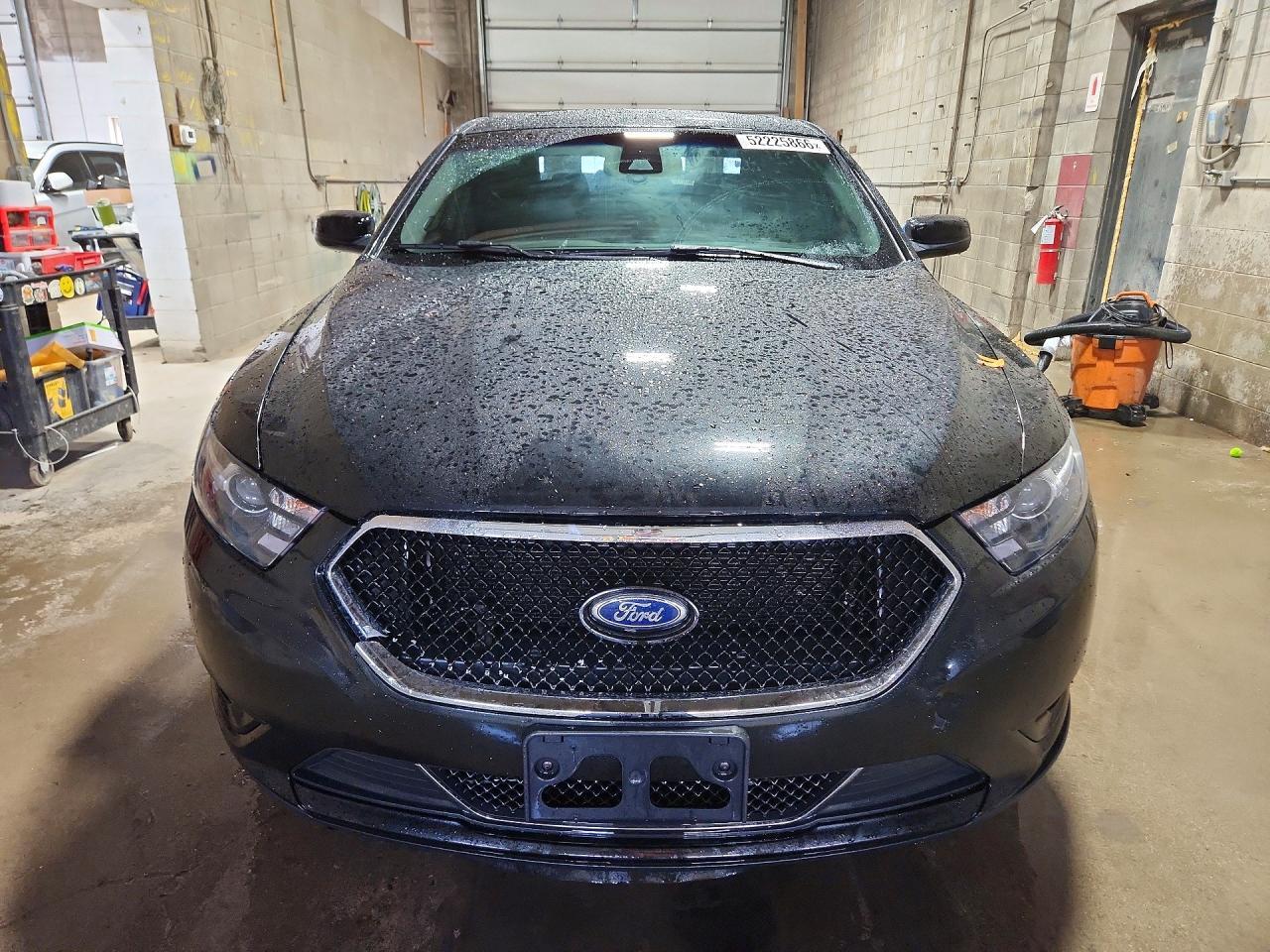 2015 Ford Taurus Sho - Image 5