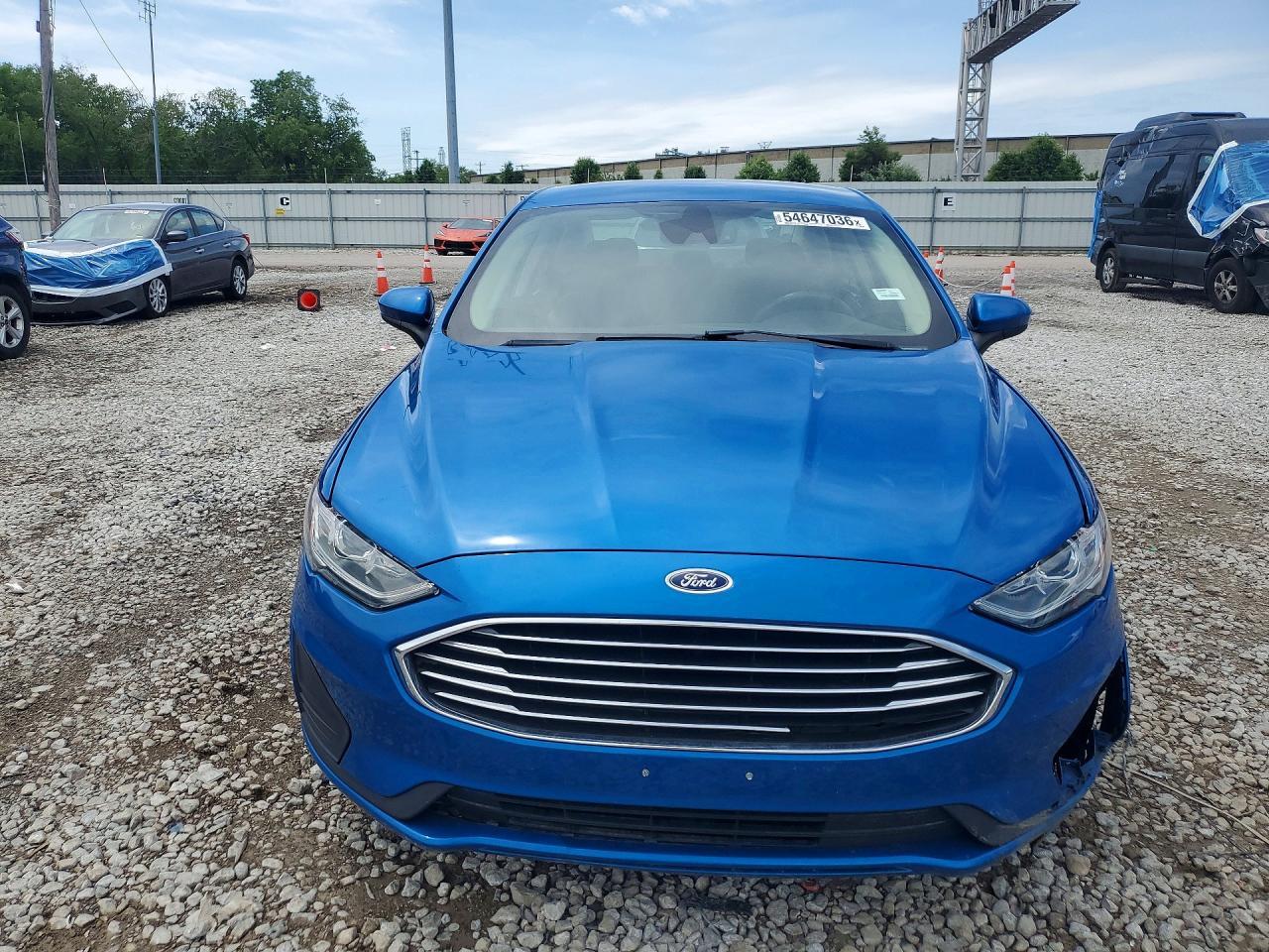 2020 Ford Fusion Se - Фото 5