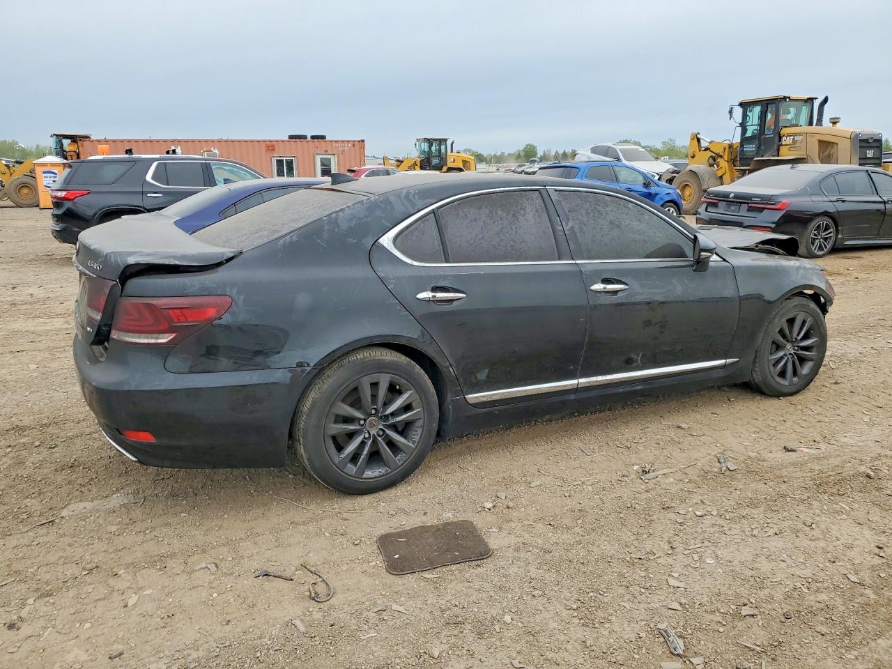 2014 Lexus Ls 460 - Image 3