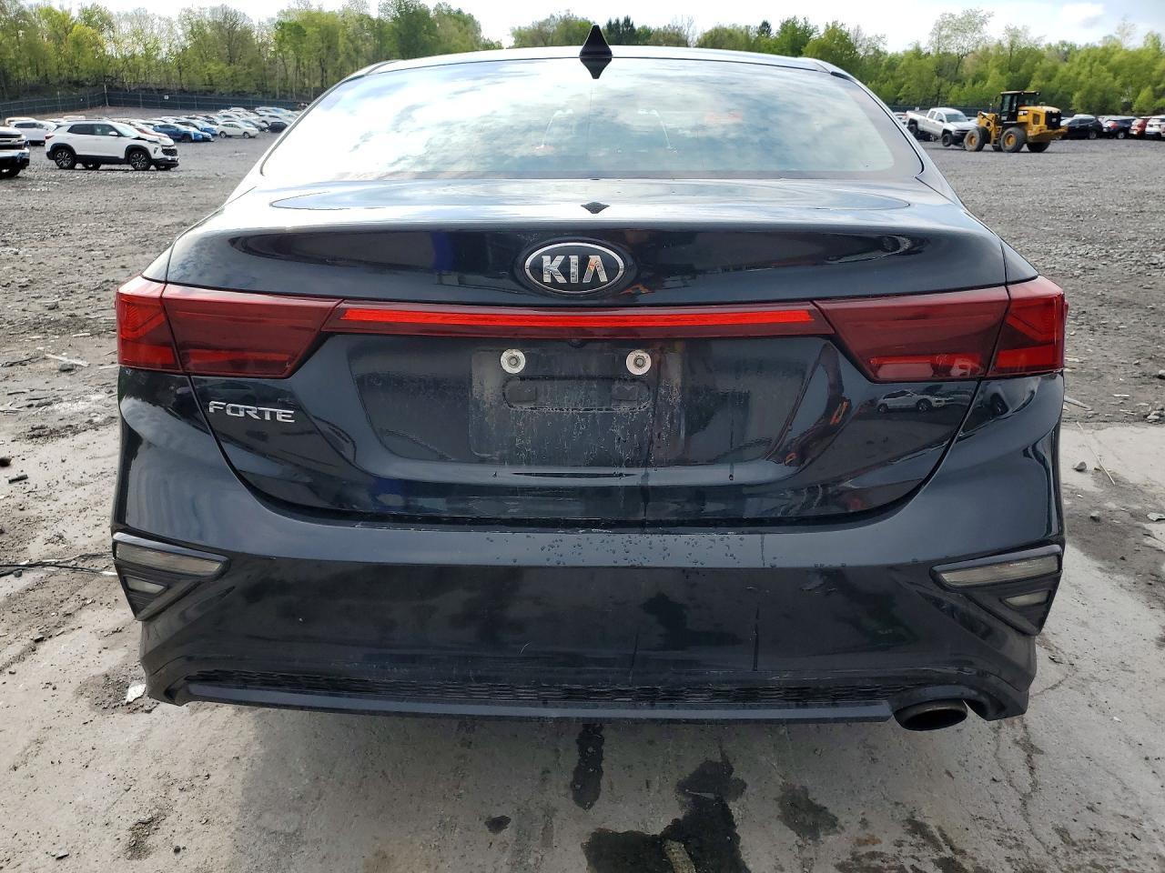 2019 Kia Forte Lxs - Фото 6