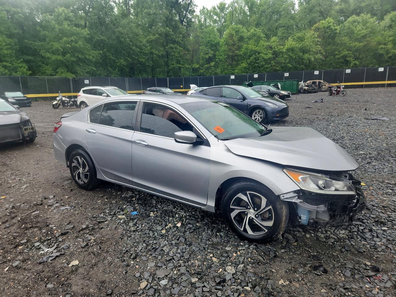 2016 Honda Accord Lx - Фото 4