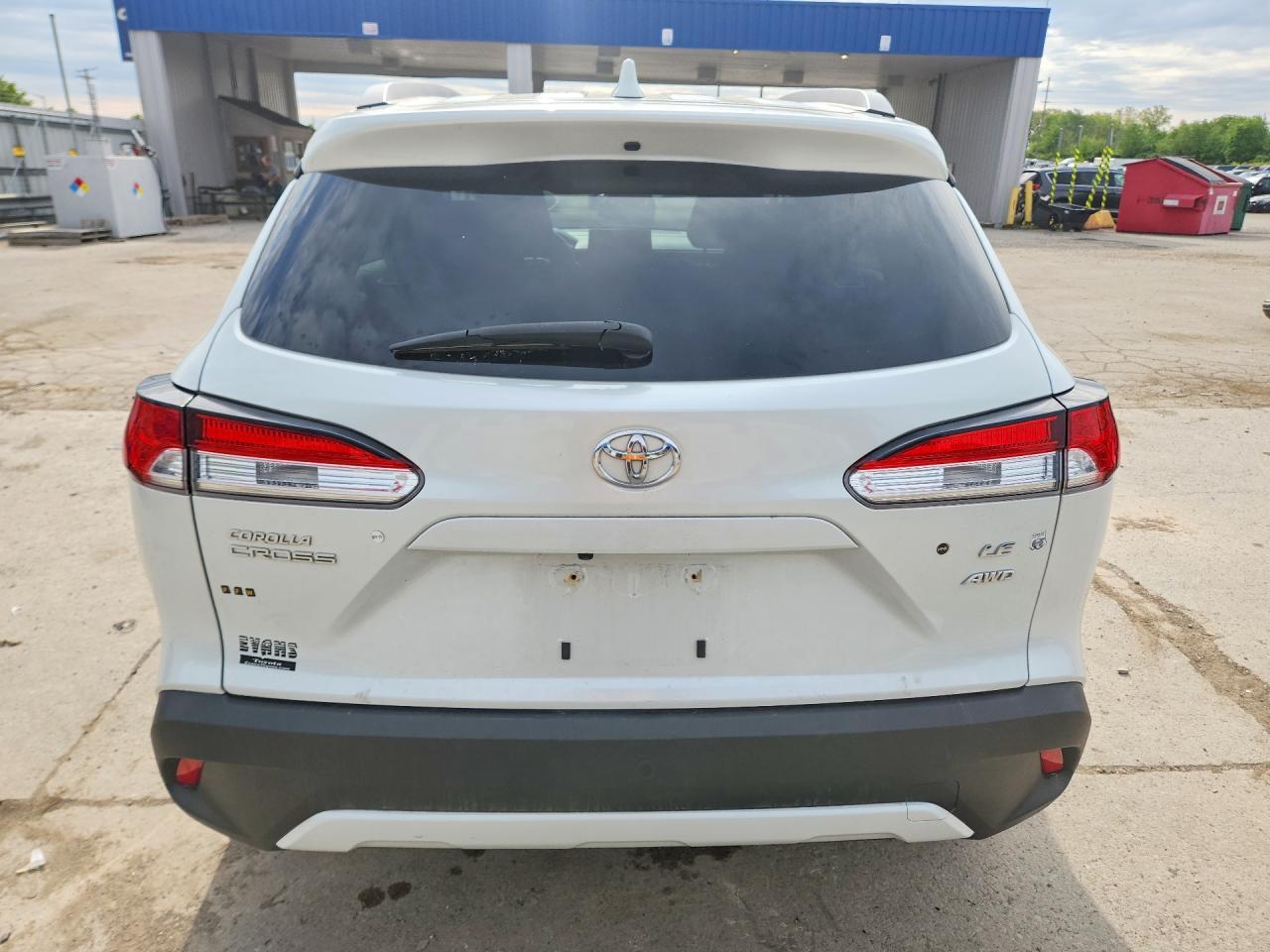 2022 Toyota Corolla Cross Le - Фото 6