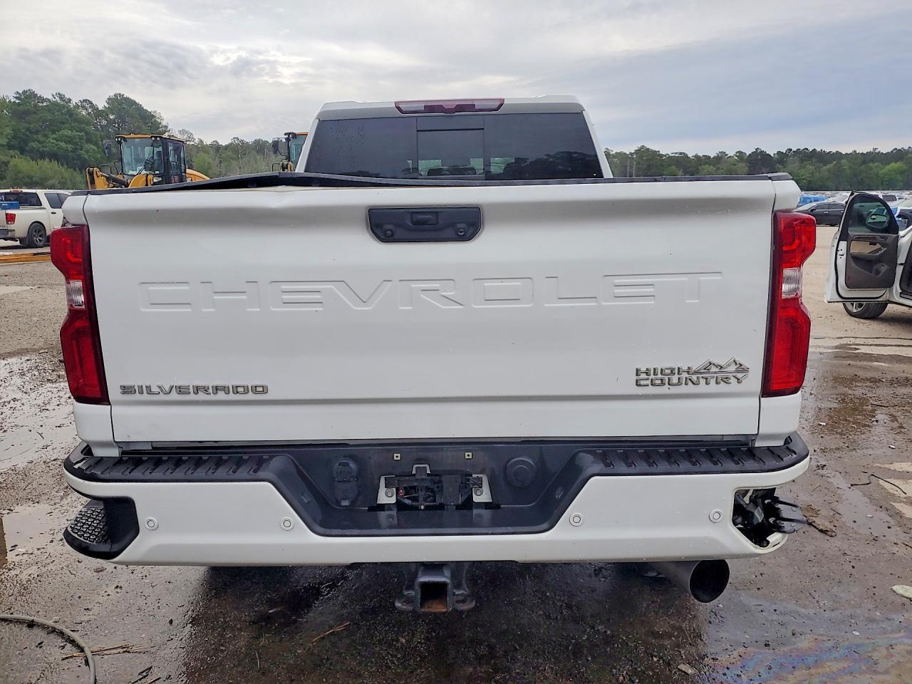 2024 Chevrolet Silverado K2500 High Country - Image 6