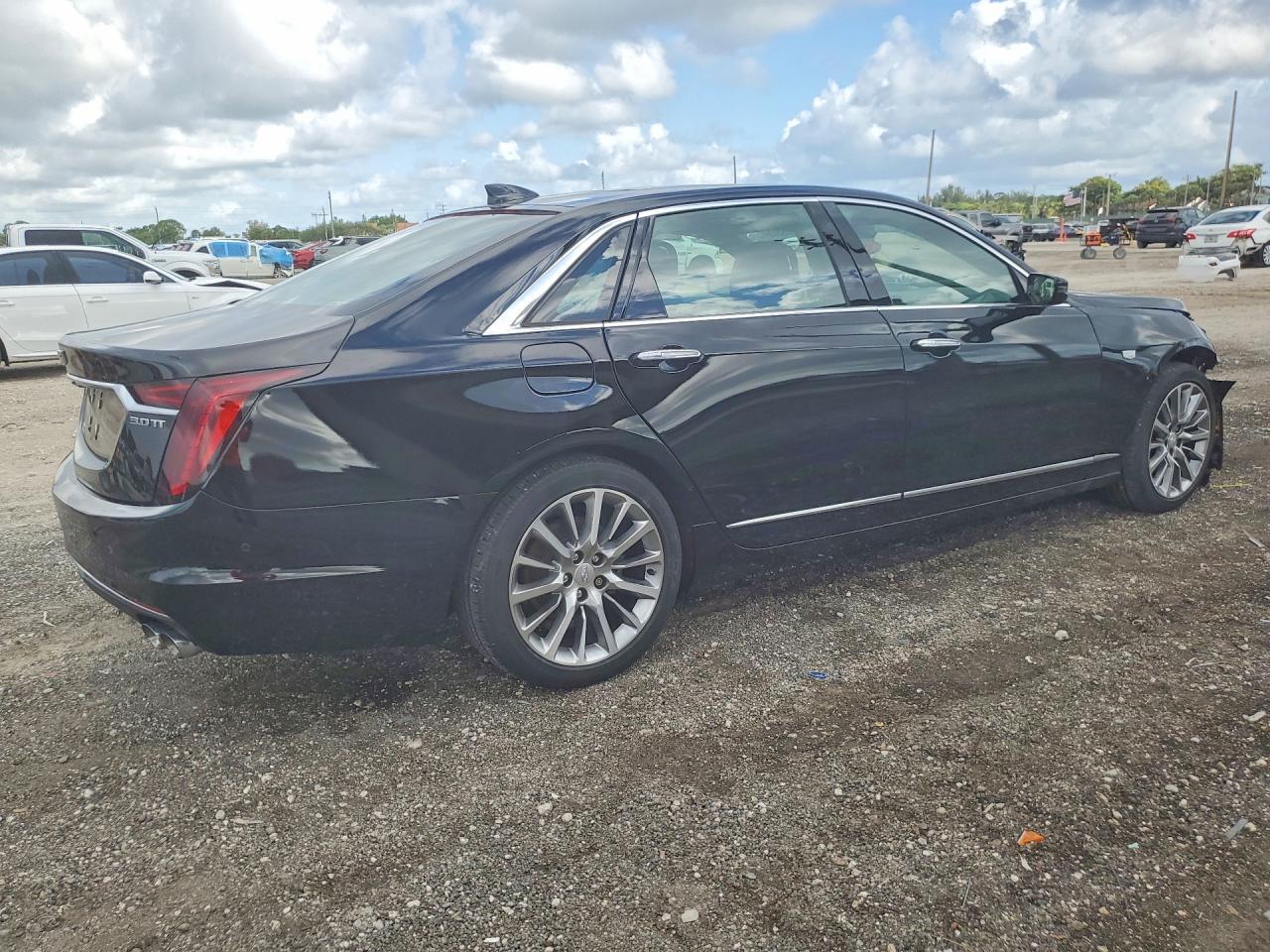 2019 Cadillac Ct6 Platinum Csav - Фото 3
