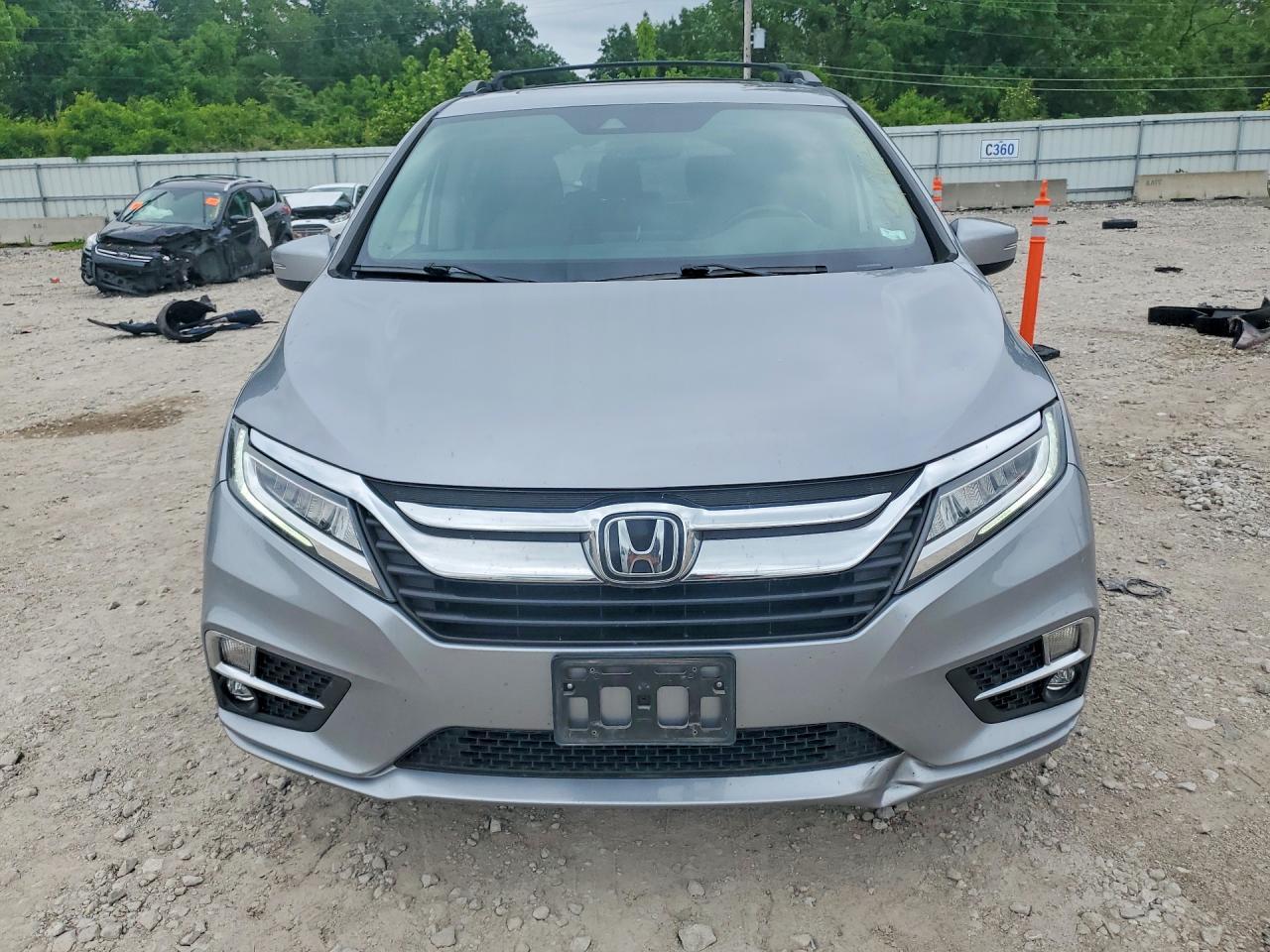 2018 Honda Odyssey Touring - Фото 5