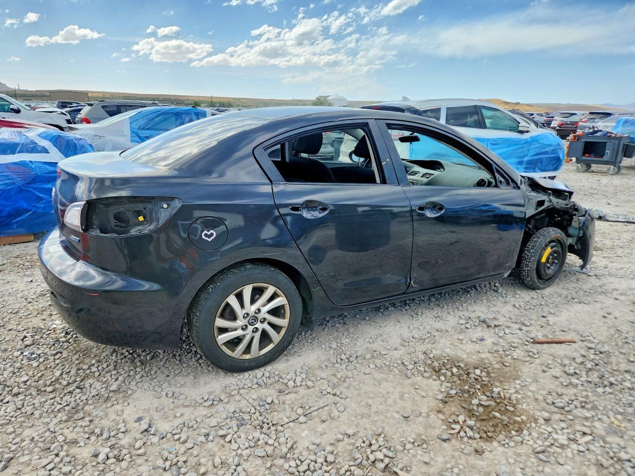 2013 Mazda 3 I - Фото 3