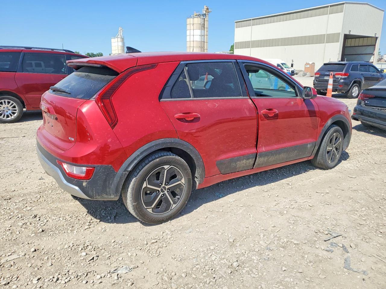 2023 Kia Niro Lx - Фото 3