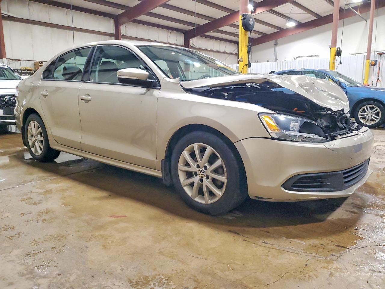2012 Volkswagen Jetta Se - Image 4