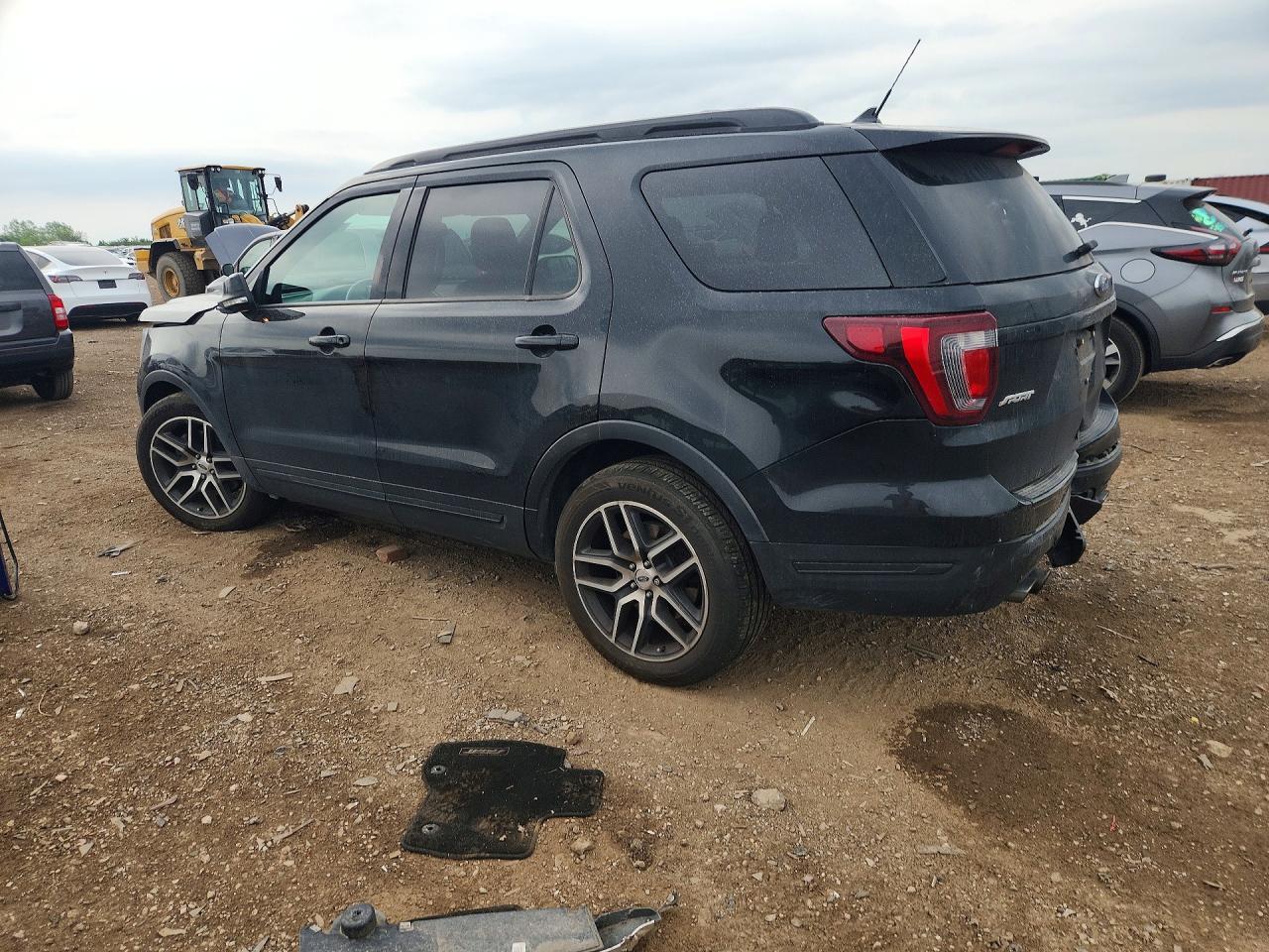 2018 Ford Explorer Sport - Фото 2