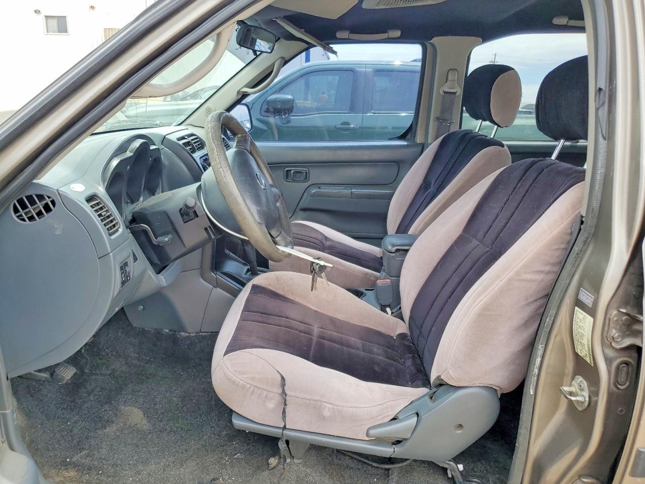 2003 Nissan Xterra Xe-V6 - Image 7