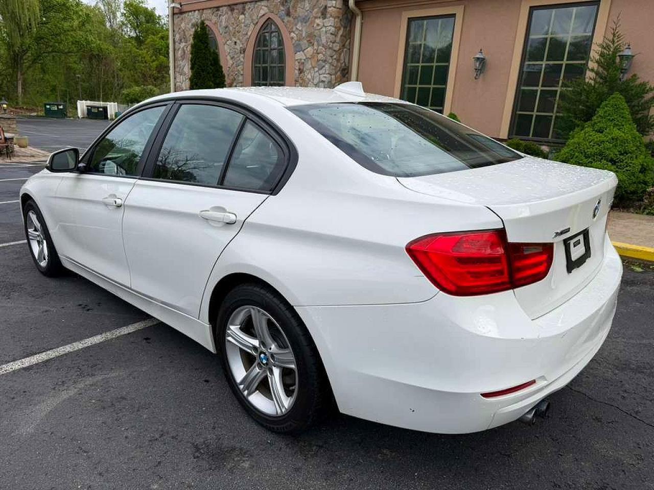 2014 BMW 328 Xi - Фото 2