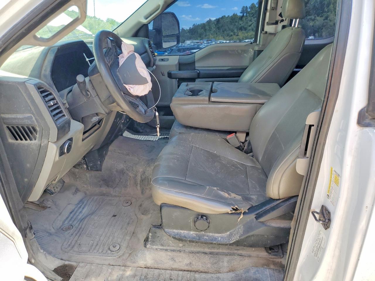 2019 Ford F250 Super Duty - Image 7