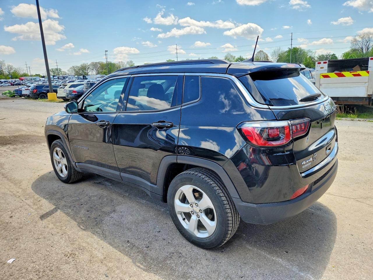 2019 Jeep Compass Latitude - Фото 2