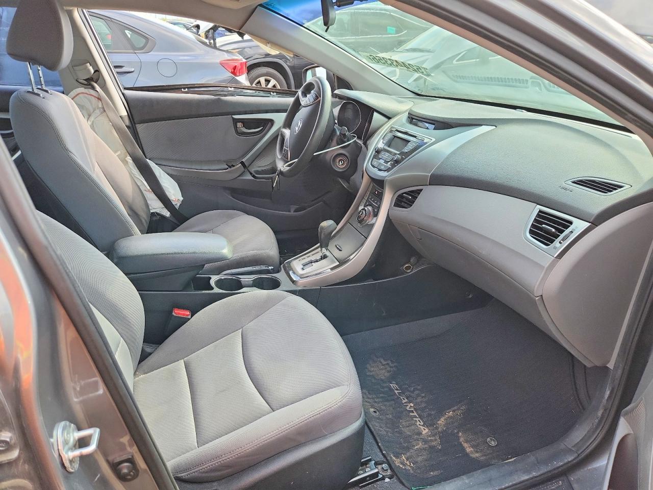2013 Hyundai Elantra Gls - Фото 7
