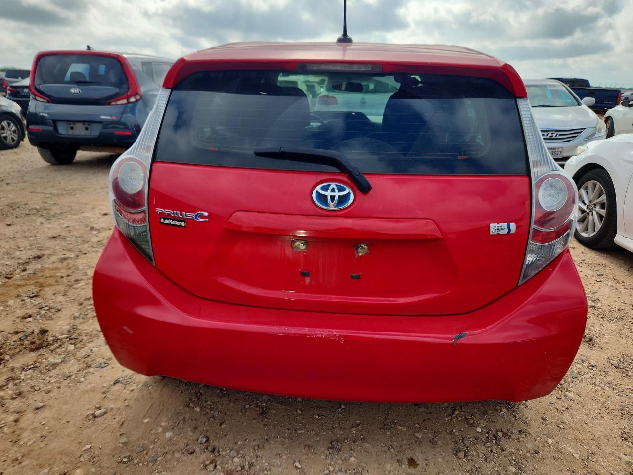 2014 Toyota Prius C Three - Фото 6