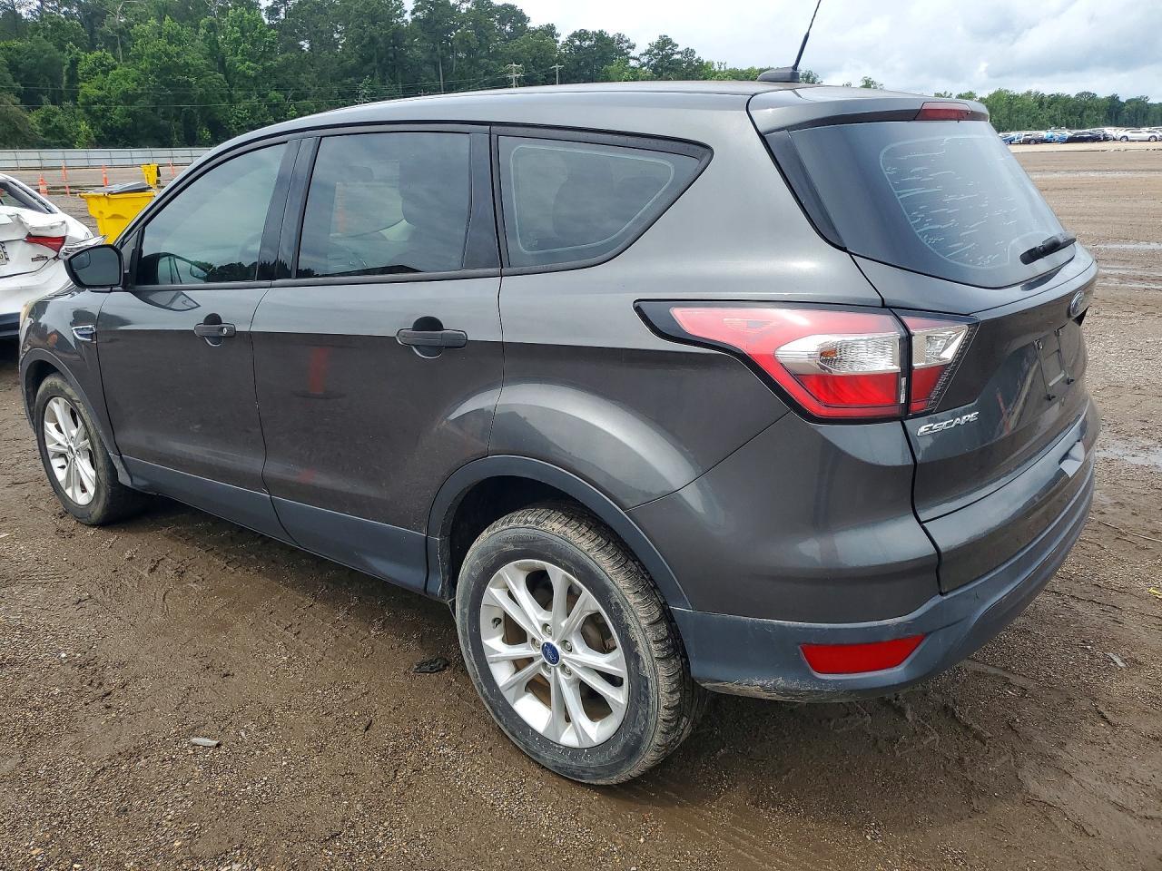 2017 Ford Escape S - Фото 2