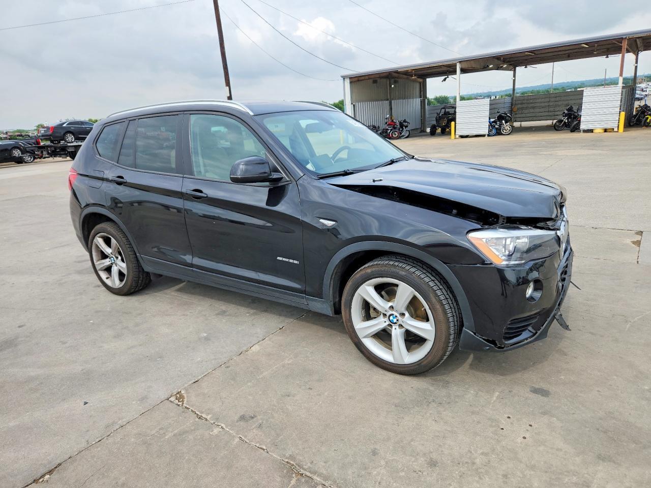 2017 BMW X3 Sdrive28I - Image 4