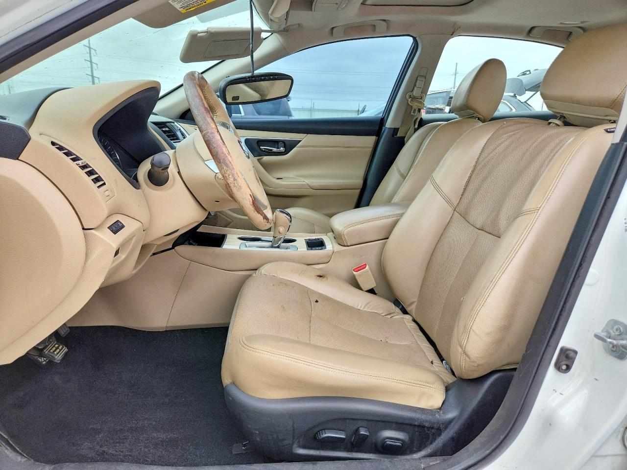 2016 Nissan Altima - Image 7