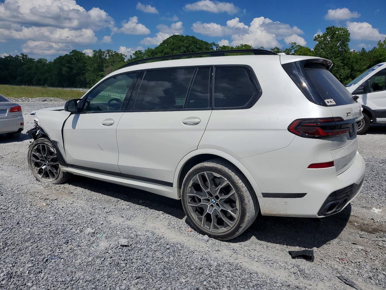2026 BMW X7 M60I - Фото 2