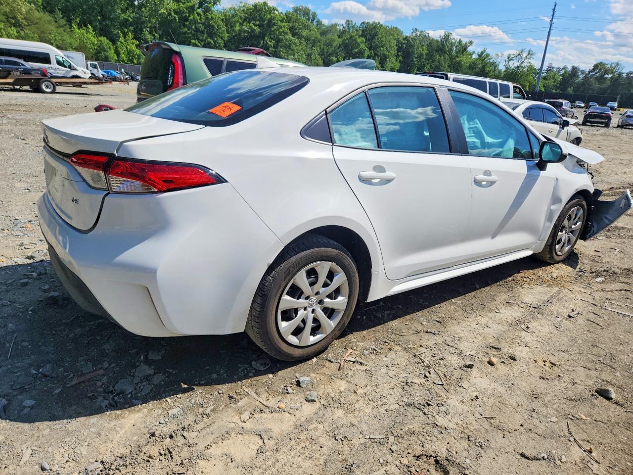 2024 Toyota Corolla Le - Фото 3