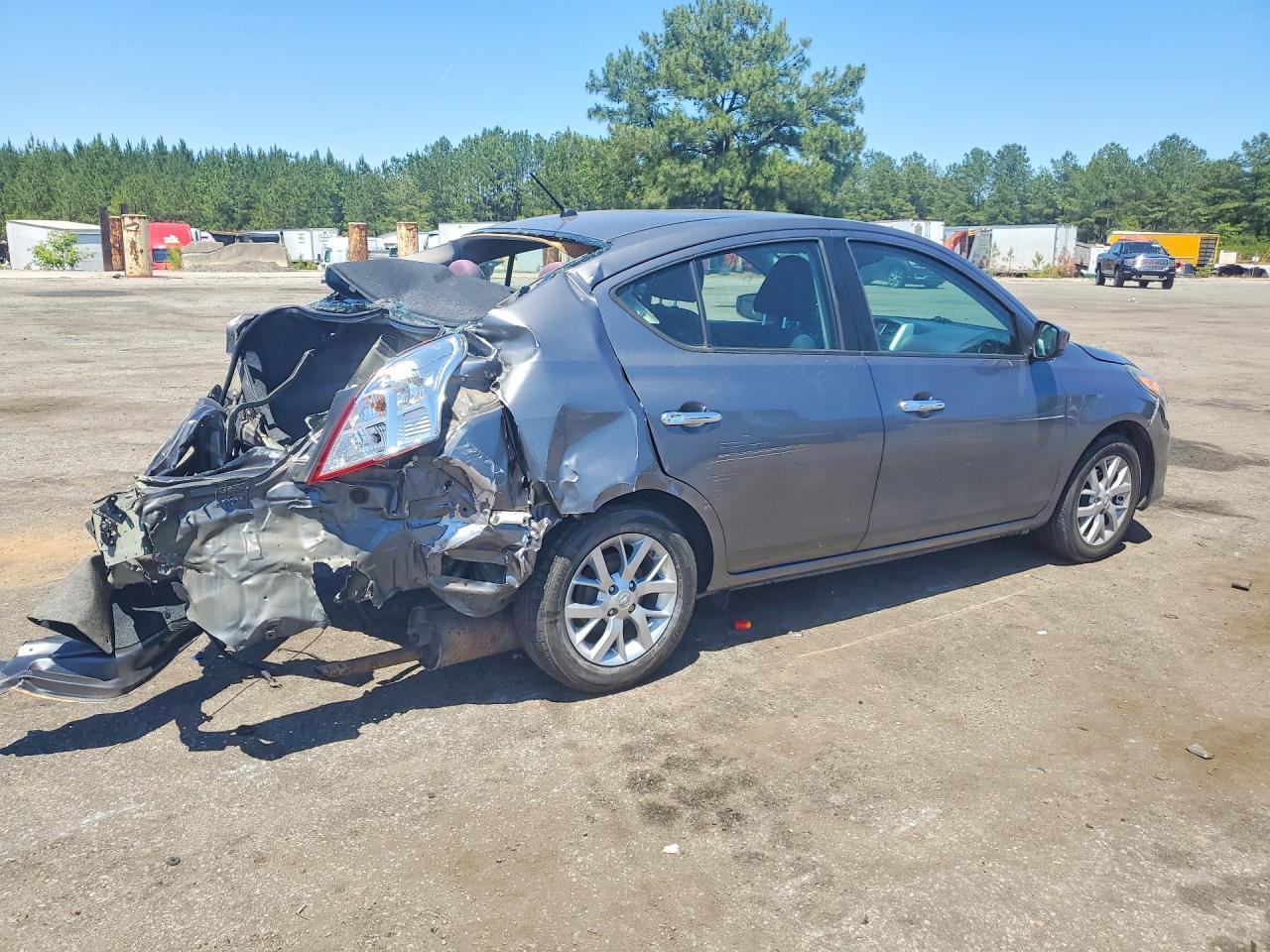 2016 Nissan Versa 1.6 Sv - Фото 3