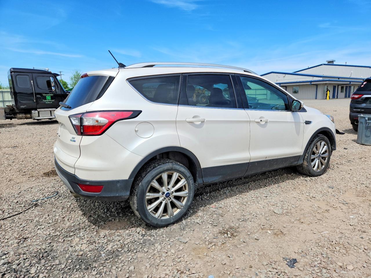 2018 Ford Escape Titanium - Image 3