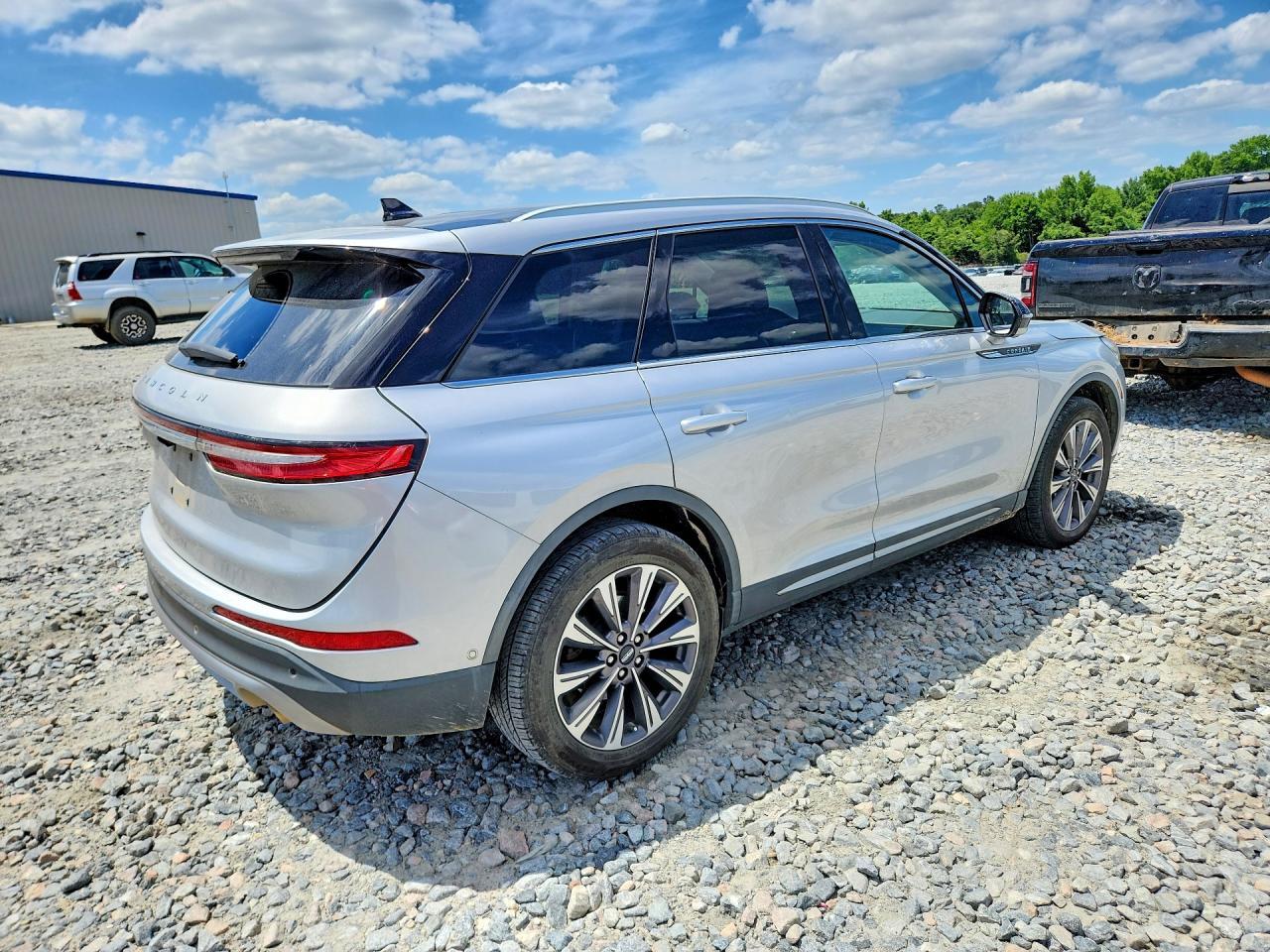 2020 Lincoln Corsair Reserve - Фото 3