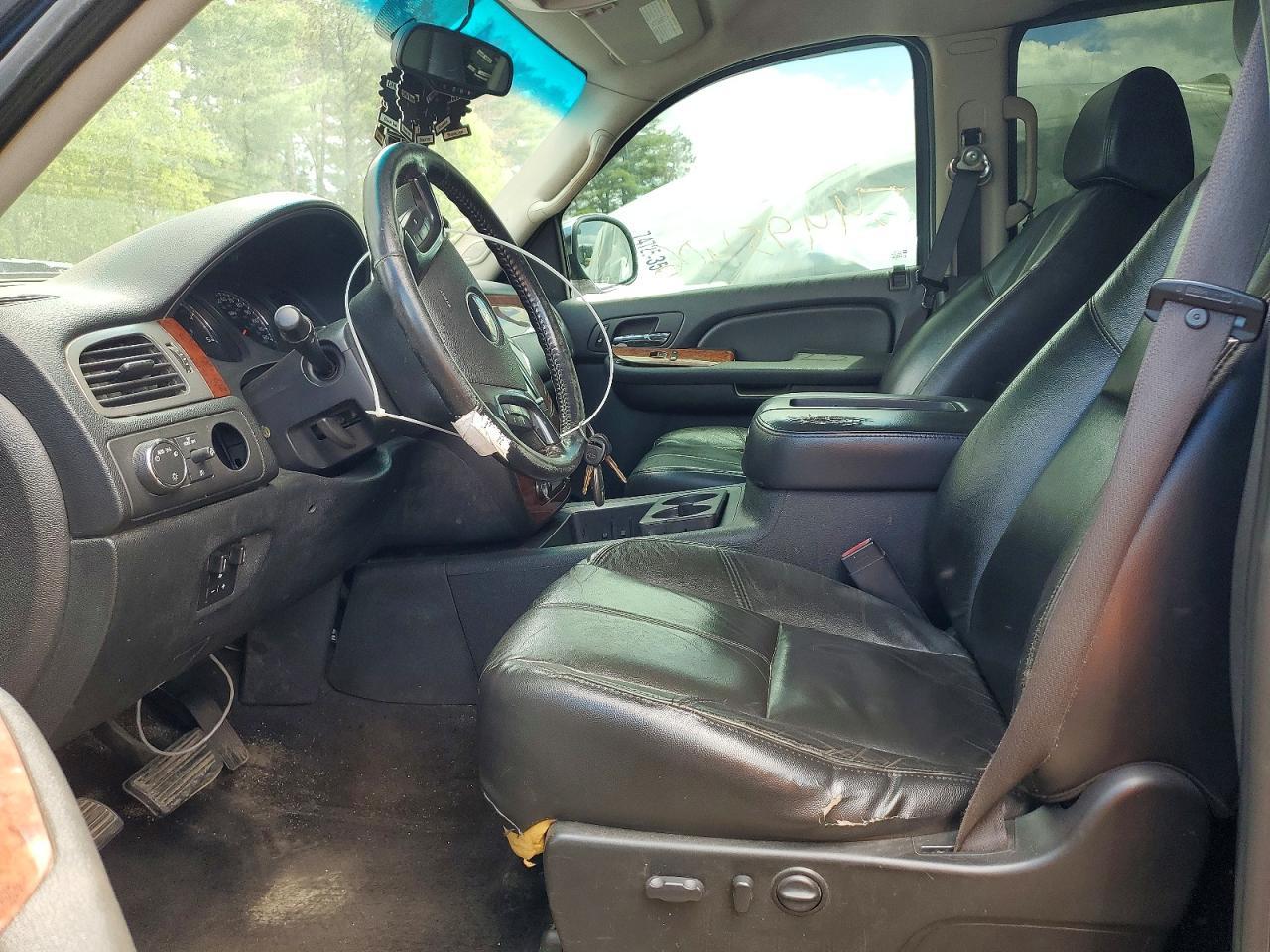 2009 Chevrolet Silverado 2500 Diesel - Image 7
