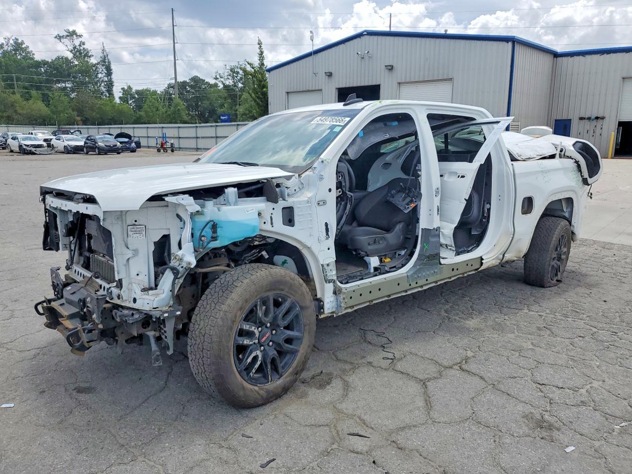 2025 GMC Sierra K1500 Elevation