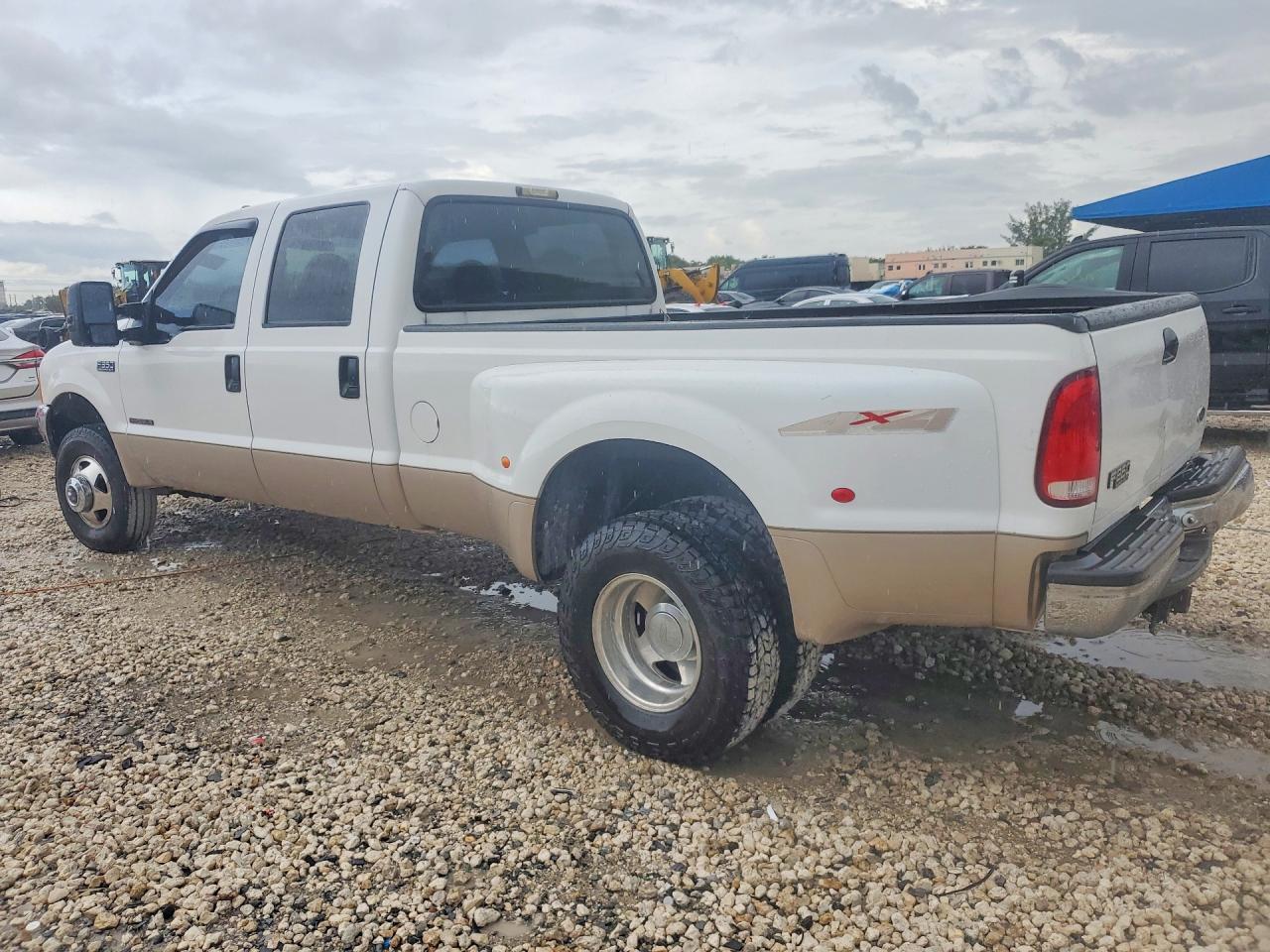 1999 Ford F350 Super Duty - Фото 2