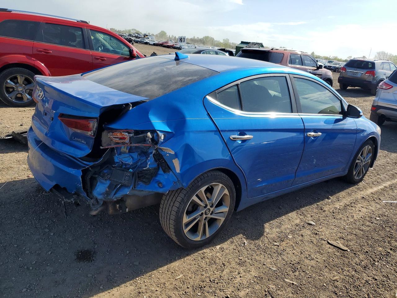 2017 Hyundai Elantra Limited - Image 3
