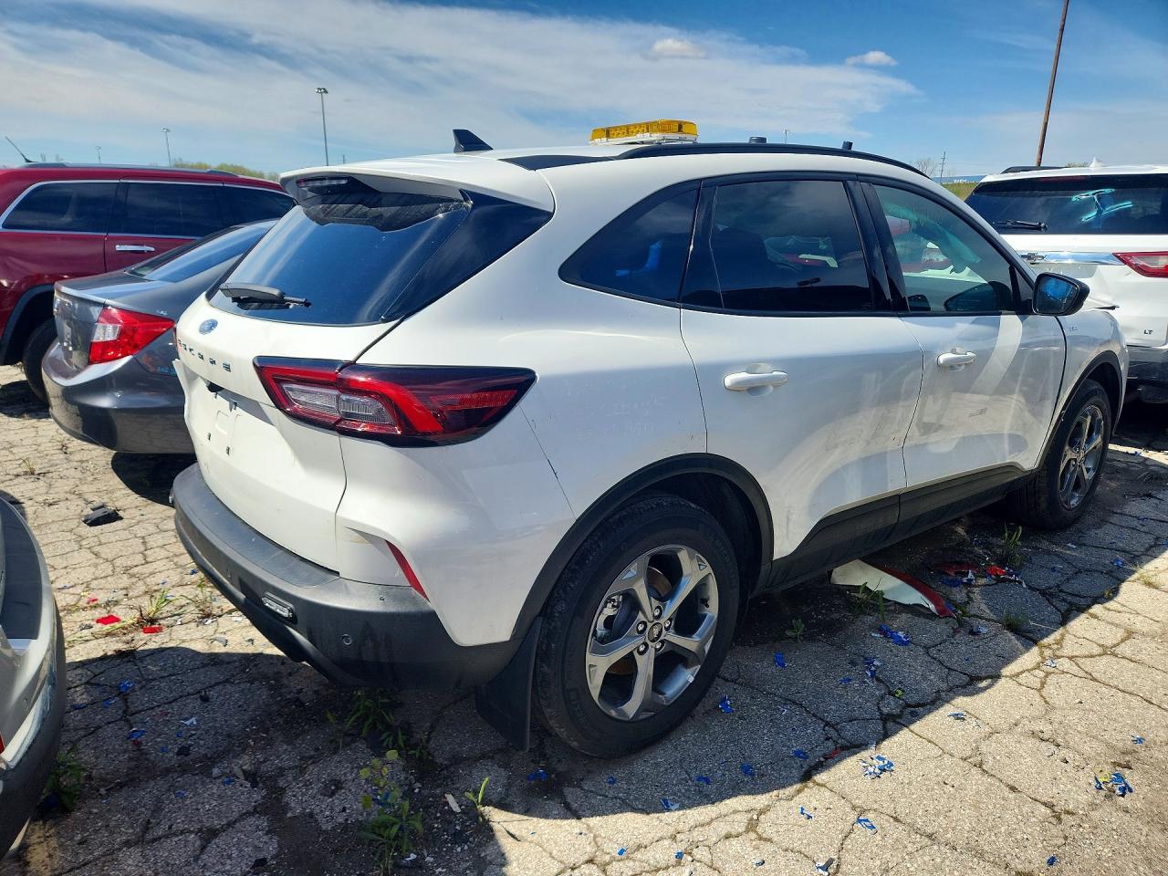 2025 Ford Escape St Line - Фото 3